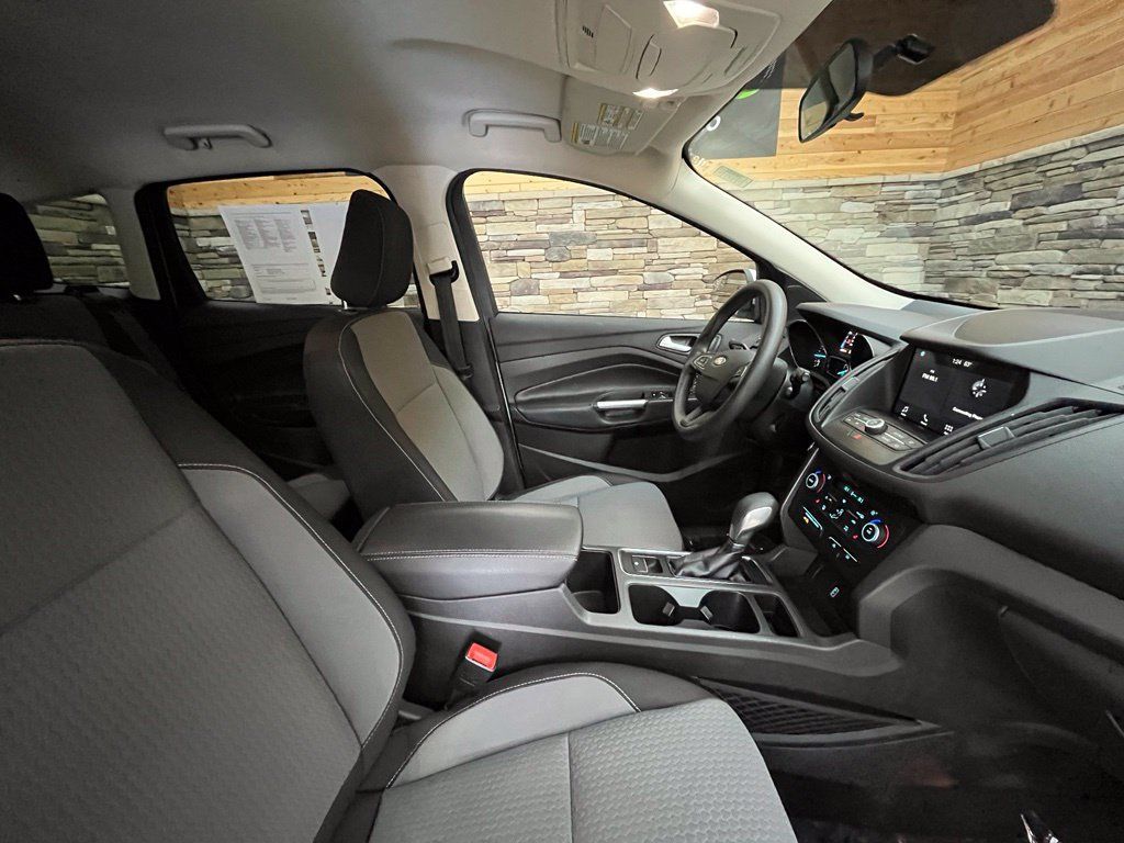 Used 2019 Ford Escape SE AWD/4WD image 18
