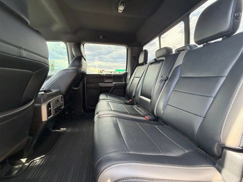 Used 2018 Ford F150 Raptor w/ Equipment Group 801A Mid AWD/4WD image 27