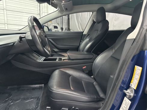 Used 2021 Tesla Model 3 Standard Range Plus RWD image 13