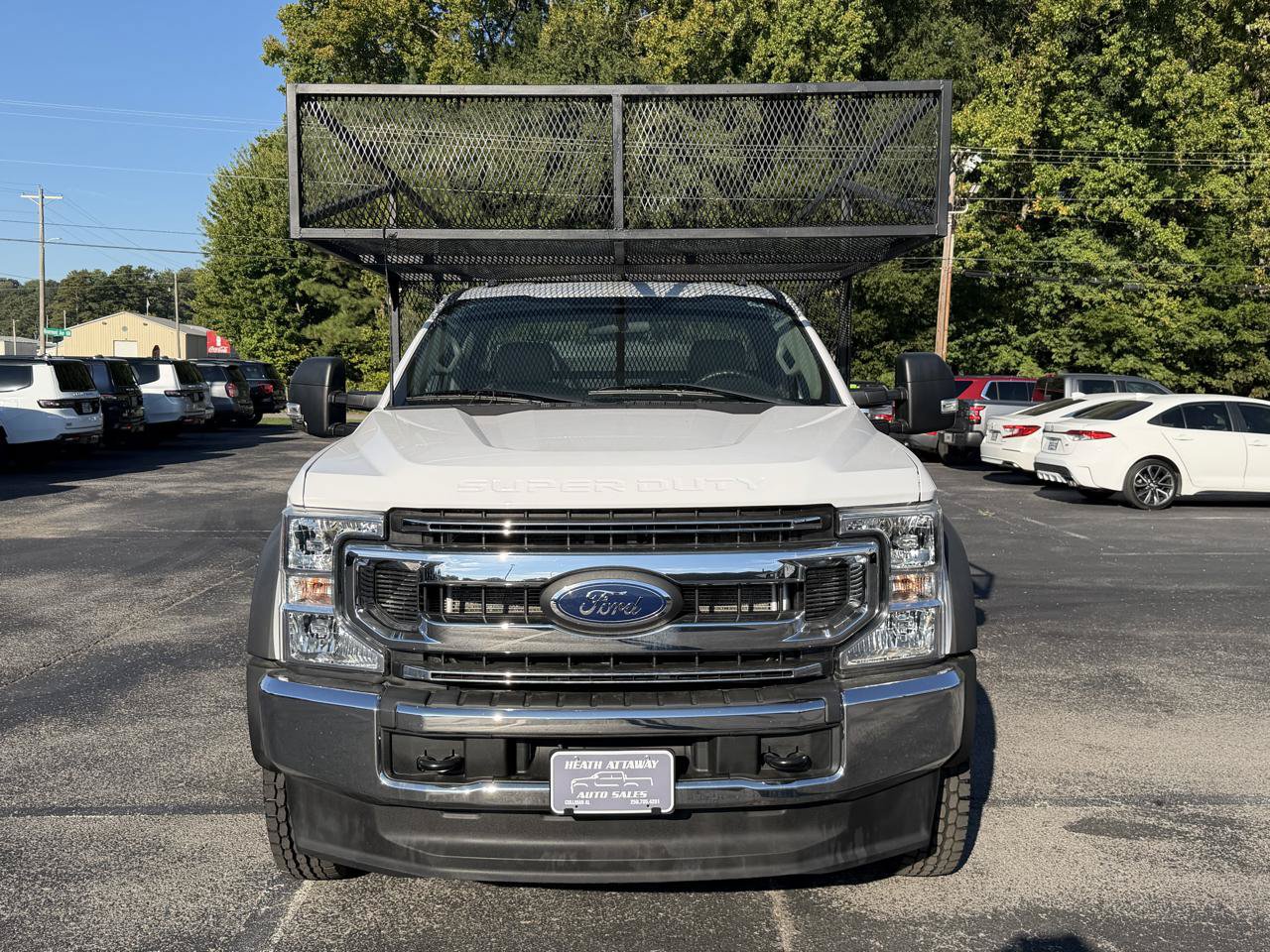 Used 2022 Ford F550 2WD Regular Cab Super Duty image 3