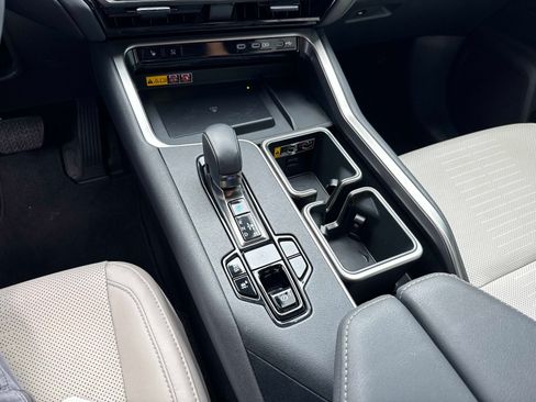 Certified 2024 Lexus TX 350 AWD w/ Captains Chair Package image 27