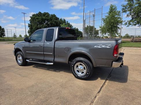 Used 2003 Ford F150 Lariat AWD/4WD image 5