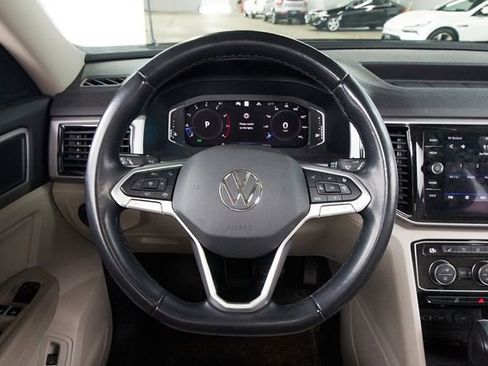 Used 2021 Volkswagen Atlas SEL w/ MDO Package (Bench Seat) AWD/4WD image 8