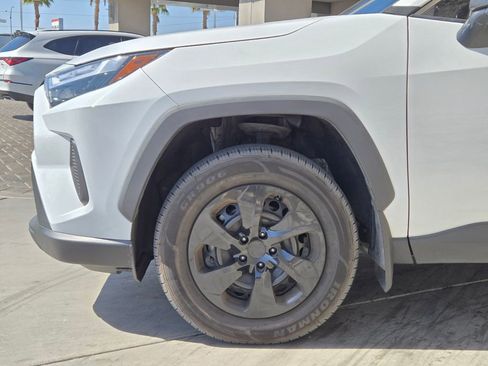 Used 2023 Toyota RAV4 LE FWD image 5