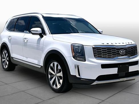 Used 2020 Kia Telluride S FWD image 3
