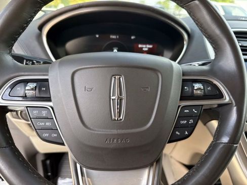 Used 2020 Lincoln Nautilus FWD w/ Equipment Group 101A image 27