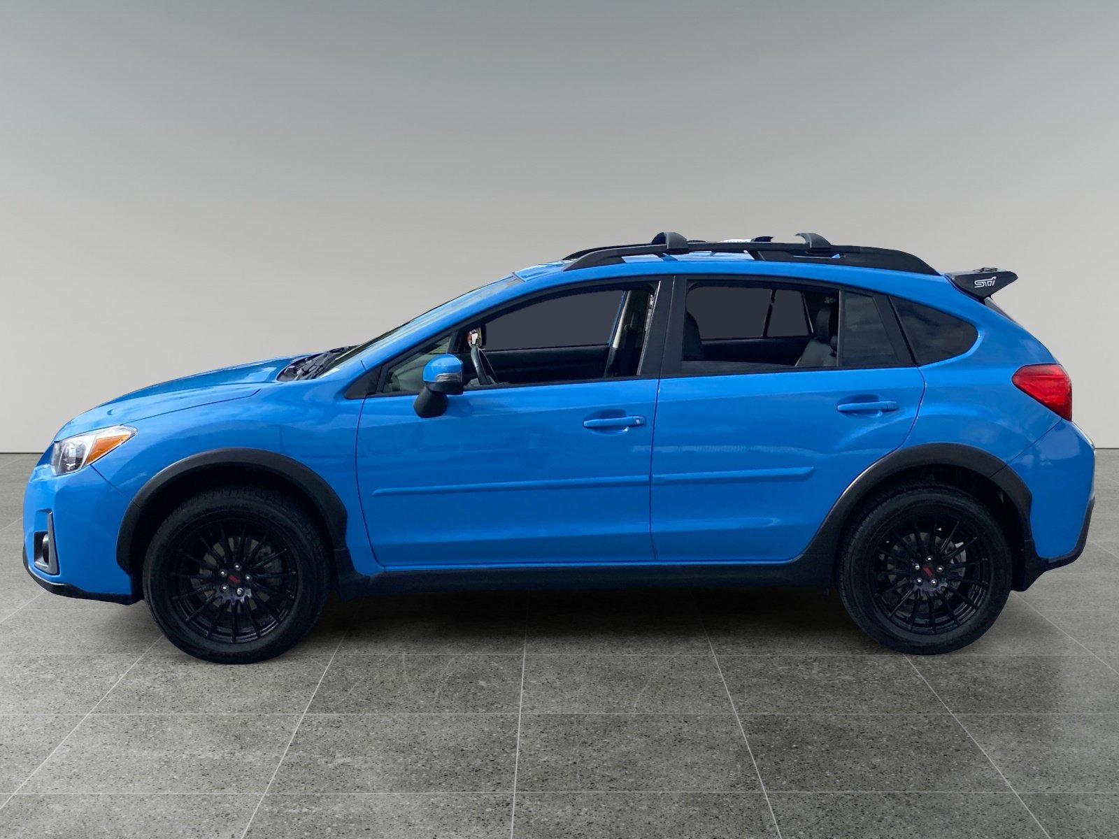 Used 2016 Subaru Crosstrek 2.0i Limited AWD/4WD image 2
