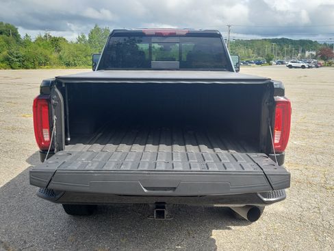 Used 2023 GMC Sierra 2500 Denali w/ Denali Ultimate Package AWD/4WD image 17
