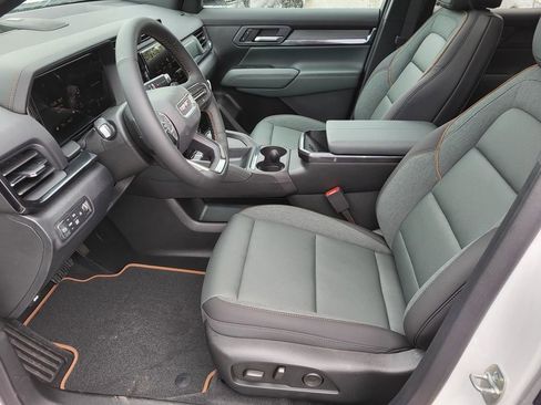 New 2026 GMC Terrain AT4 w/ Technology Package II image 7