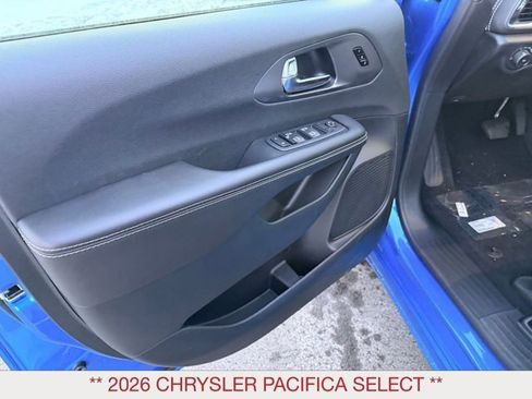 New 2026 Chrysler Pacifica Select w/ S Appearance Package image 17