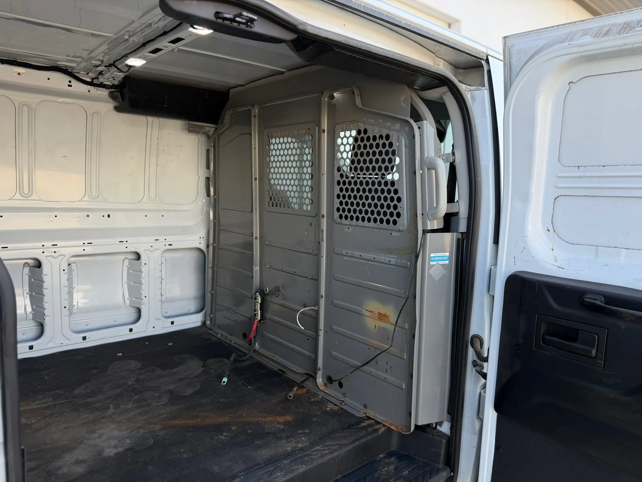 Used 2019 Ford Transit 150 130 Low Roof RWD image 13