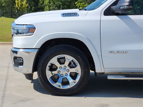 Used 2025 RAM 1500 Lone Star image 10