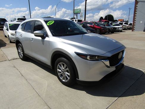 Used 2022 MAZDA CX-5 AWD 2.5 S image 2
