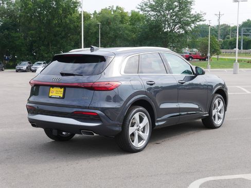 New 2025 Audi Q5 Premium Plus image 2