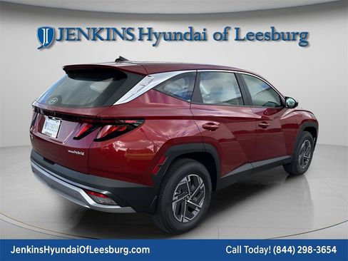 New 2026 Hyundai Tucson Blue SE image 3