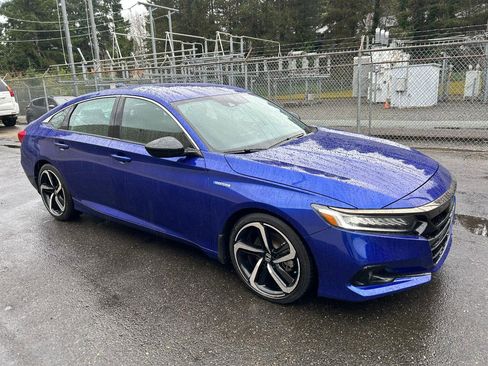 Used 2022 Honda Accord Sport image 3