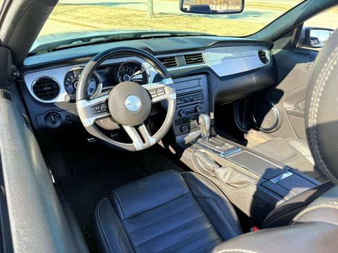 Used 2014 Ford Mustang Premium image 49