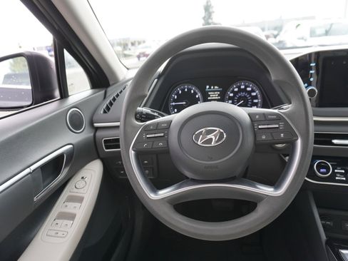 Used 2023 Hyundai Sonata SEL image 12