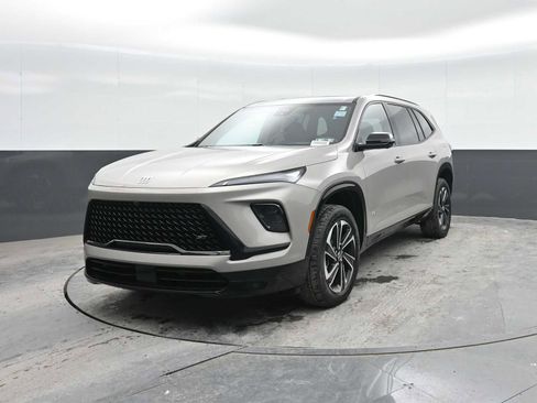 New 2026 Buick Enclave Sport Touring w/ Power Package image 5