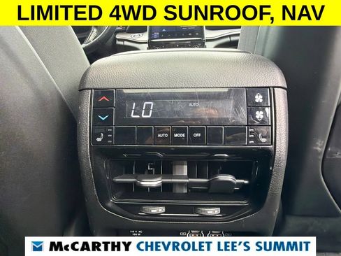 Used 2021 Jeep Grand Cherokee L Limited AWD/4WD image 40