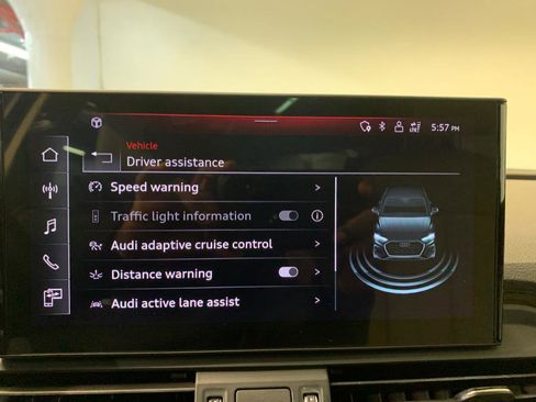 Used 2023 Audi Q5 2.0T Premium w/ Convenience Package image 30