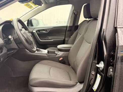 Used 2024 Toyota RAV4 XLE image 12