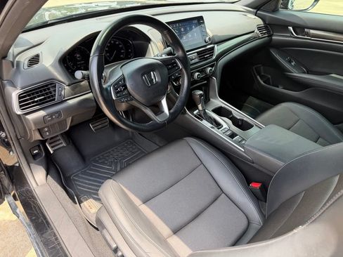 Used 2022 Honda Accord Sport image 11