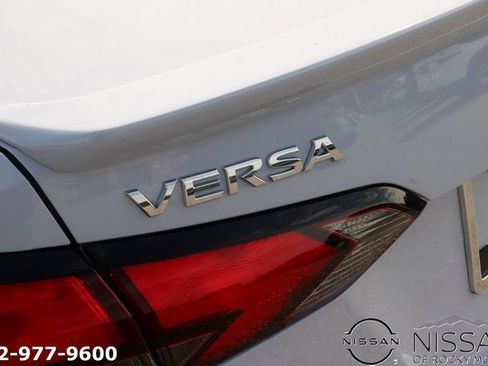 New 2025 Nissan Versa SR w/ Trunk Package image 9