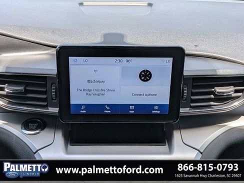 Used 2022 Ford Explorer XLT w/ Equipment Group 202A RWD image 18