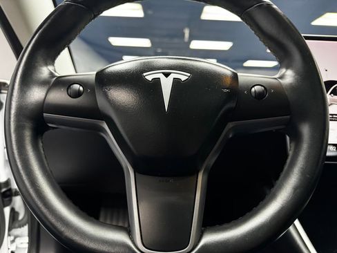 Used 2018 Tesla Model 3 Long Range AWD/4WD image 22