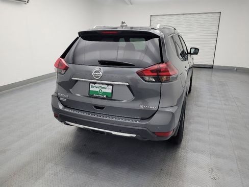 Used 2019 Nissan Rogue SV w/ Premium Package AWD/4WD image 7