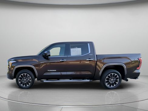 Used 2023 Toyota Tundra Limited AWD/4WD image 16