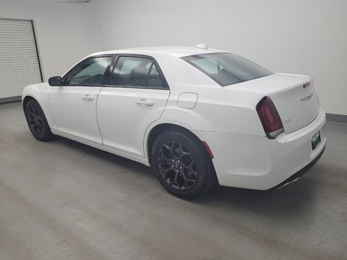 Used 2019 Chrysler 300 S AWD/4WD image 3