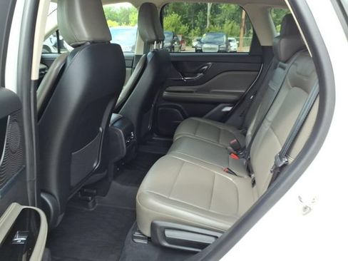 Used 2023 Lincoln Corsair AWD w/ Equipment Group 101A image 9