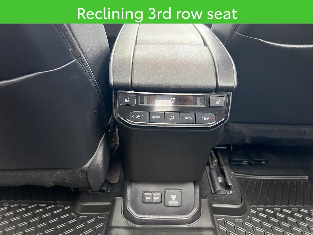 Used 2022 Toyota Highlander Platinum AWD/4WD image 32