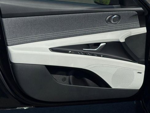 New 2026 Hyundai Elantra Limited FWD image 45