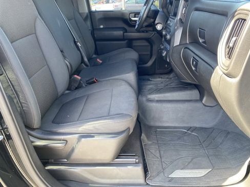 Used 2020 Chevrolet Silverado 2500 Custom w/ Custom Value Package image 23