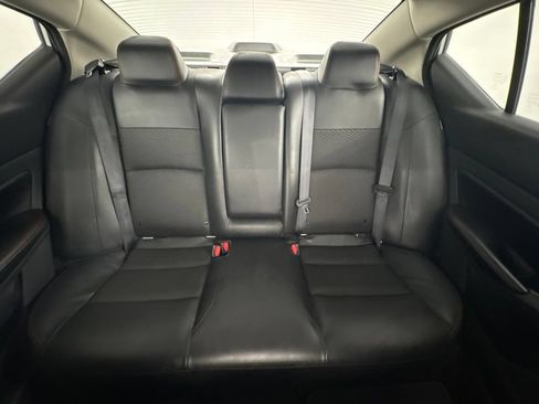 Used 2024 Nissan Altima 2.5 SR FWD image 17