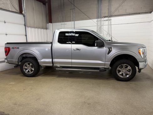 Used 2021 Ford F150 XLT w/ Equipment Group 302A High AWD/4WD image 7