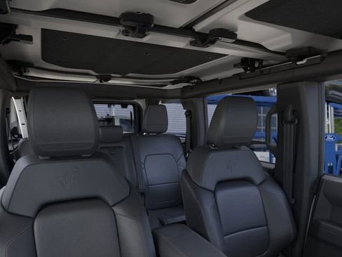 New 2026 Ford Bronco Badlands image 12