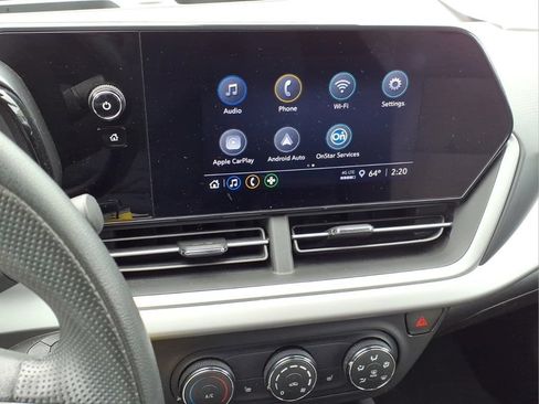 Used 2024 Chevrolet Trax LS w/ LS Convenience Package FWD image 7