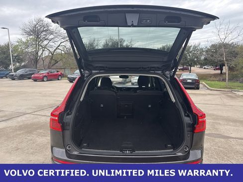 Certified 2024 Volvo XC60 B5 Ultimate image 8