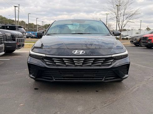 New 2026 Hyundai Elantra Sport FWD image 2