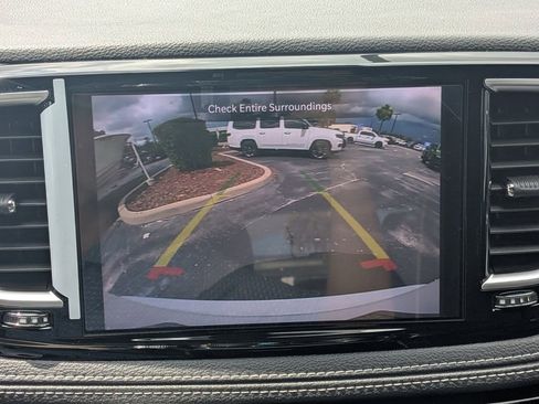 New 2026 Chrysler Pacifica Limited w/ S Appearance Package FWD image 28