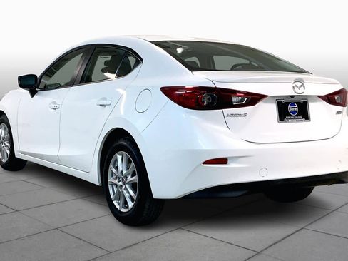 Used 2016 MAZDA MAZDA3 i Touring image 11