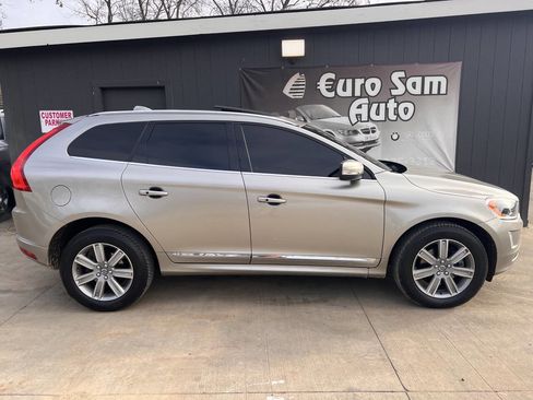 Used 2016 Volvo XC60 T6 Platinum w/ Protection Package image 9