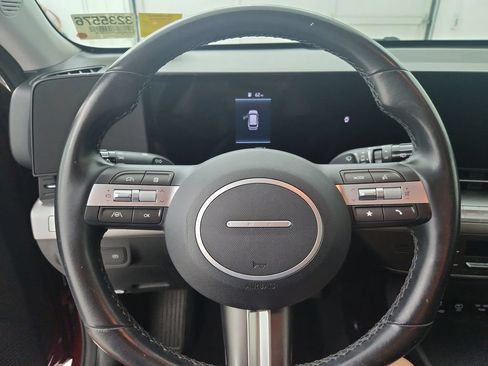 Used 2025 Hyundai Kona SEL FWD image 24