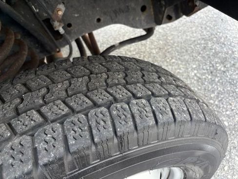 Used 2009 Ford F350 4x4 Crew Cab DRW Super Duty image 33