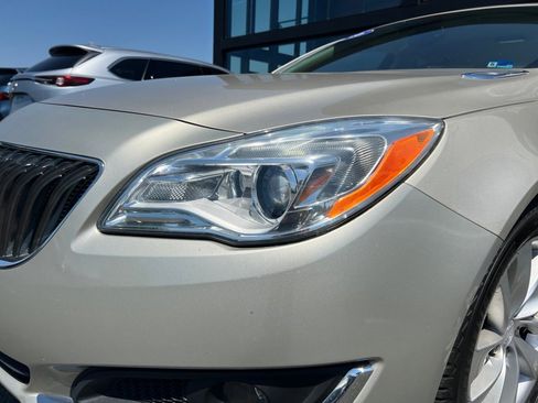 Used 2016 Buick Regal FWD image 26