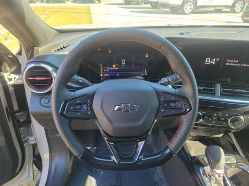 New 2026 Chevrolet Trax RS w/ Sunroof Package FWD image 23